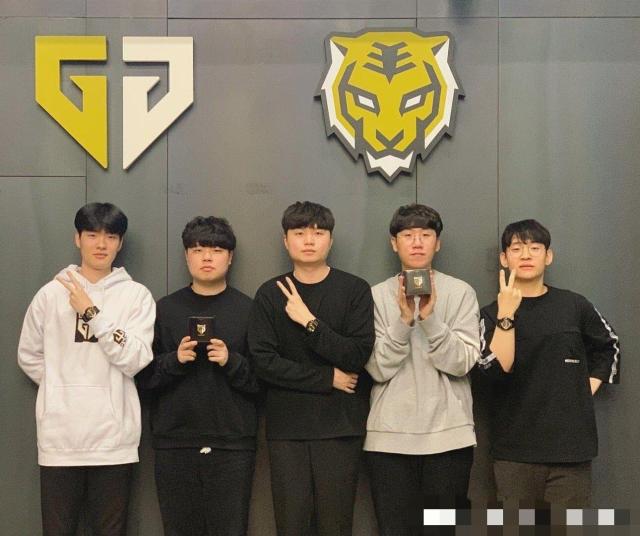 你需要我接 你需要我接