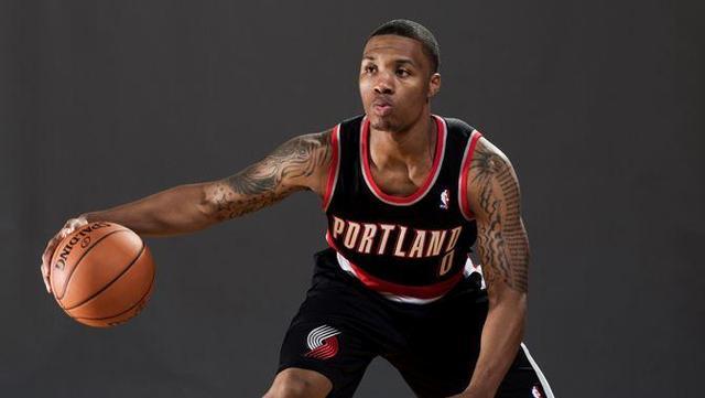 比赛中的每 比赛中的每