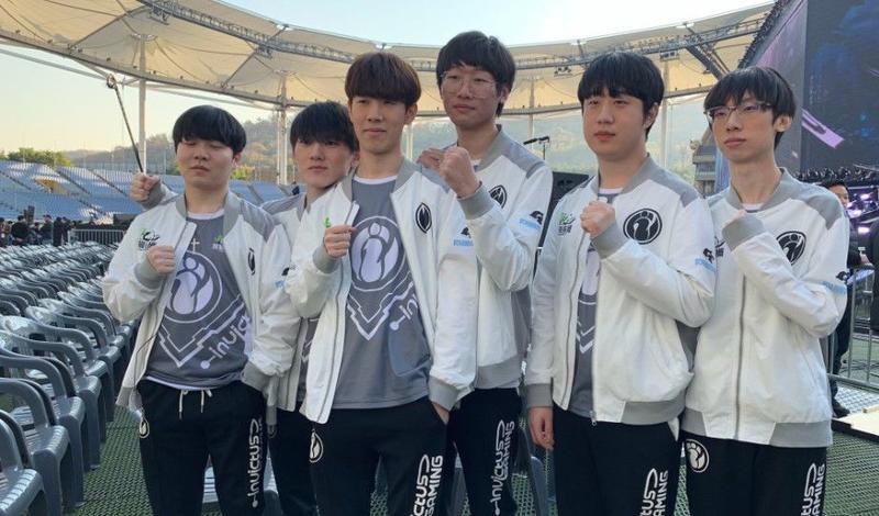 从比赛初期 从比赛初期