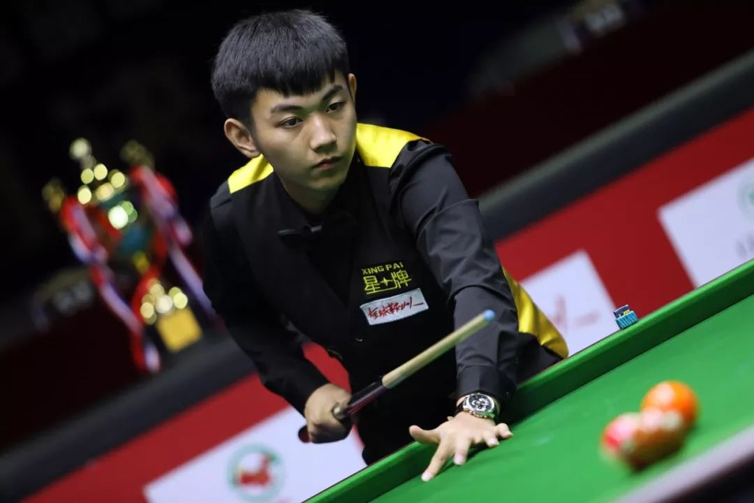 养年轻球员 养年轻球员