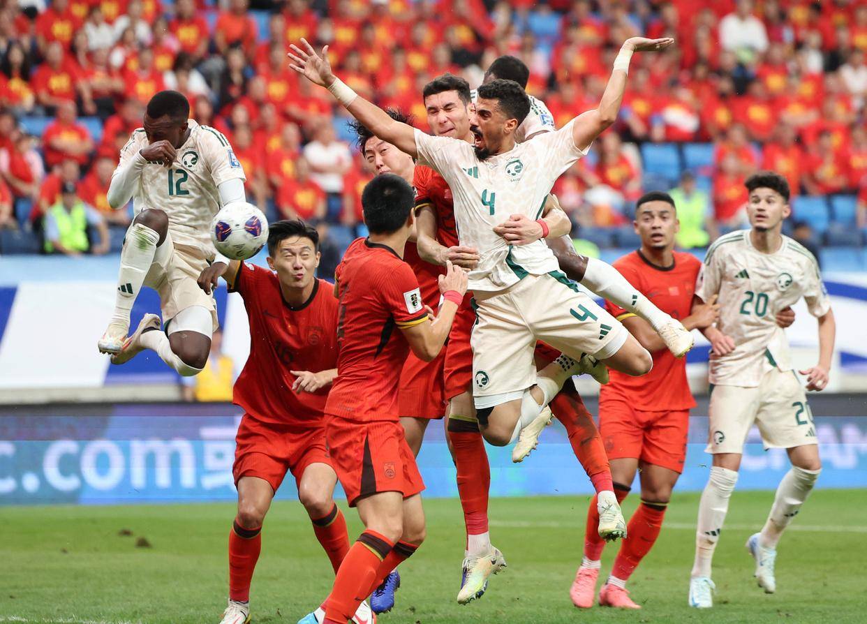 片中做出吮 片中做出吮