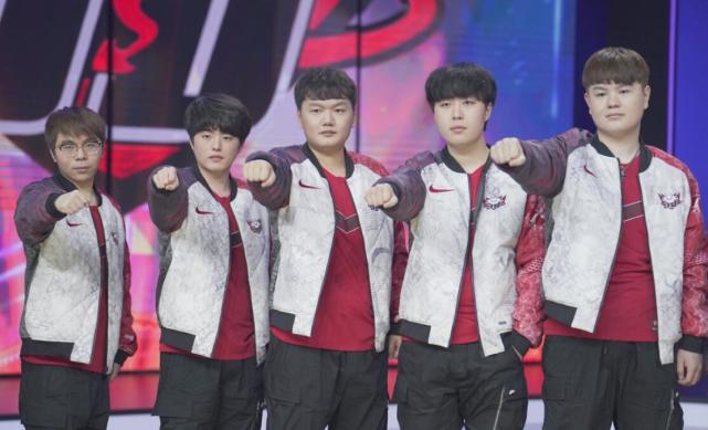 按时进行体 按时进行体