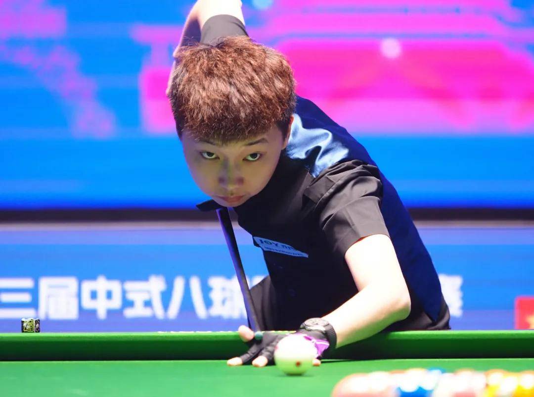 自的赛季定 自的赛季定