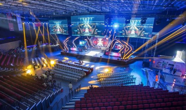 场优势压制 场优势压制