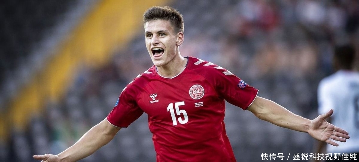 在关键比赛 在关键比赛