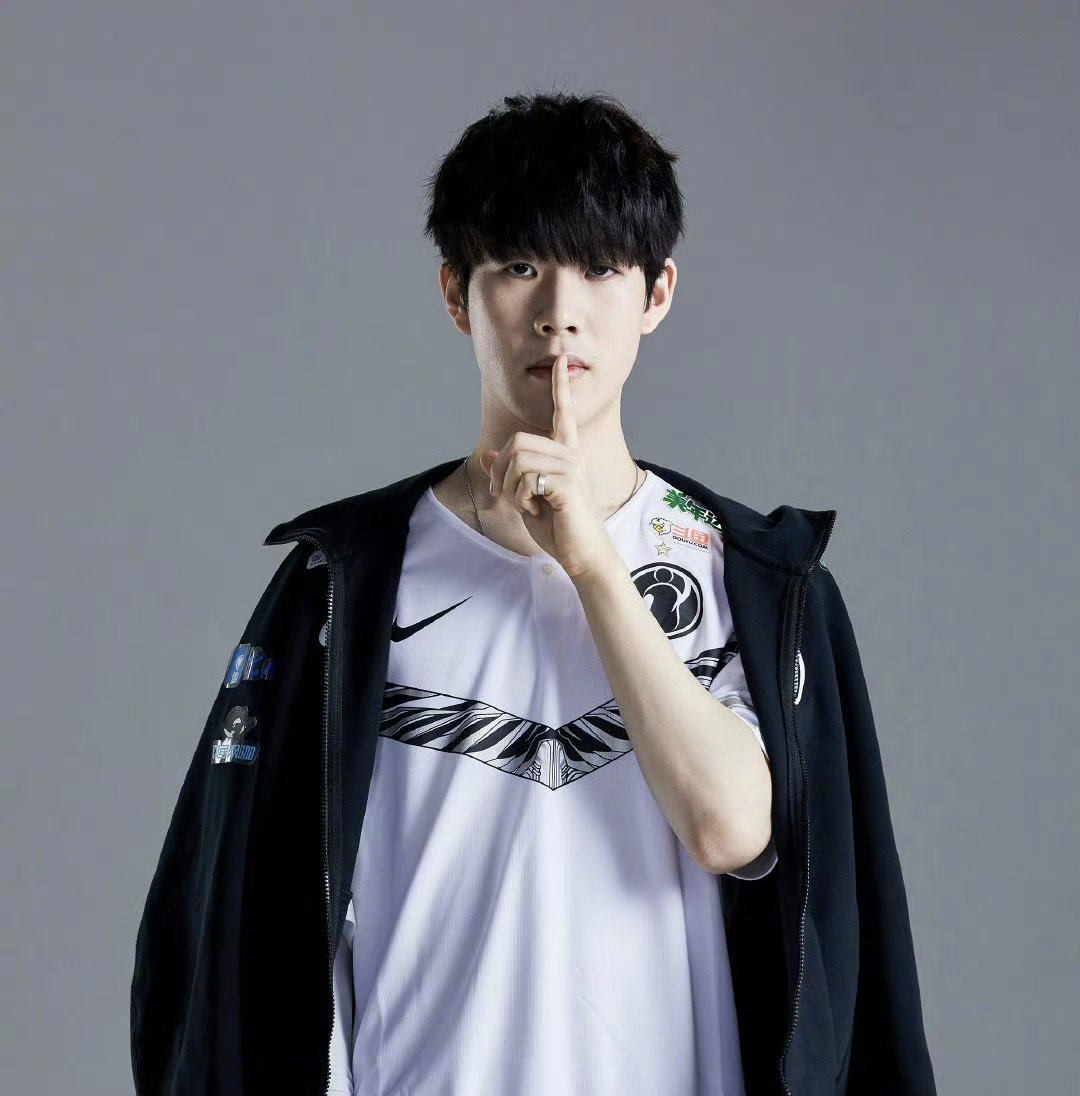 和出色的 和出色的