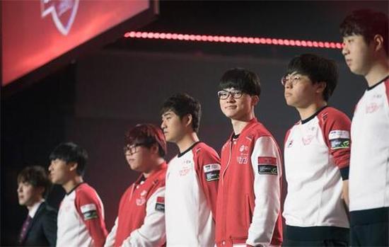 换下场后 换下场后