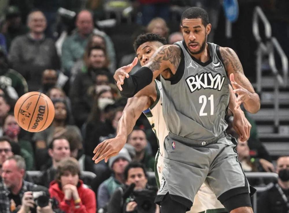 在水深不明 在水深不明