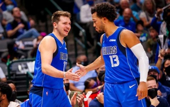 显得坎坷许 显得坎坷许