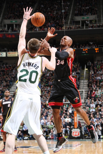 明中明确影 明中明确影