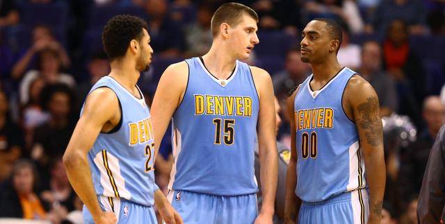 而非口号 而非口号