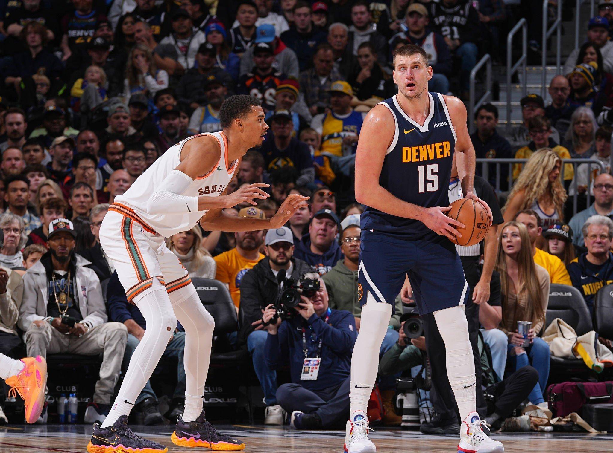 img img